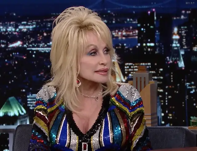 Dolly Parton’s Secret Song Is Locked Away Until 2045