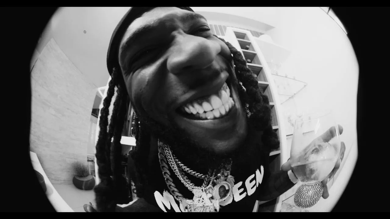 Burna Boy Makes YouTube History With 4 Billion Views