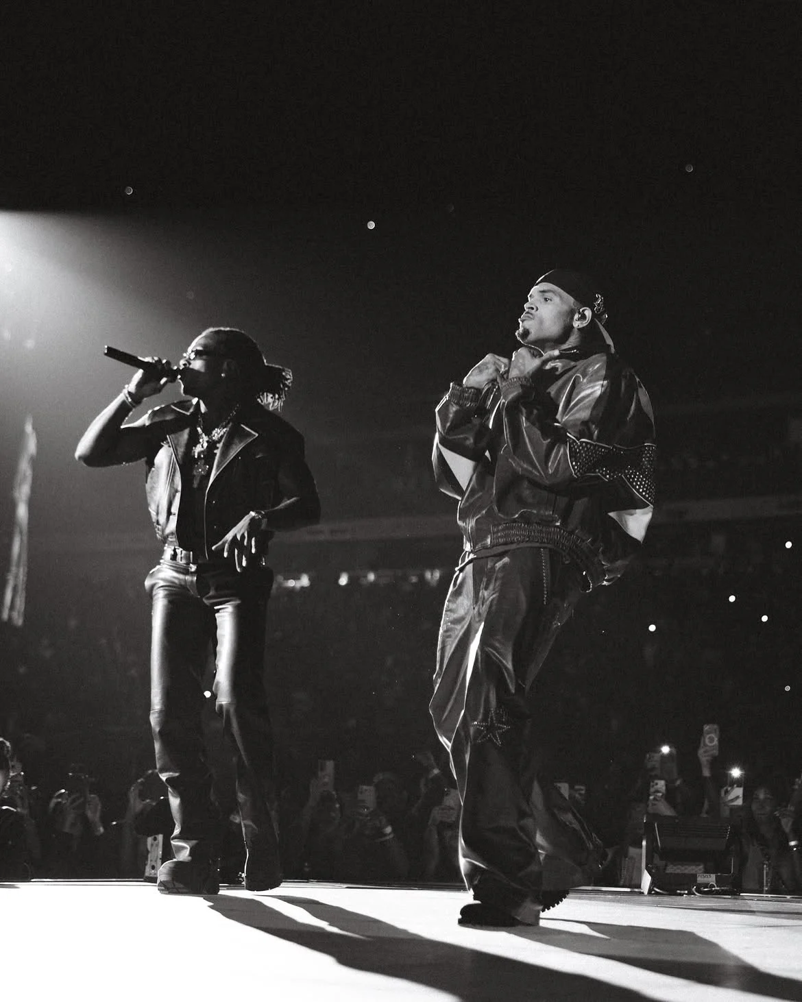 Tyga and Gunna Surprise Fans at Usher and Chris Brown’s Las Vegas Concert