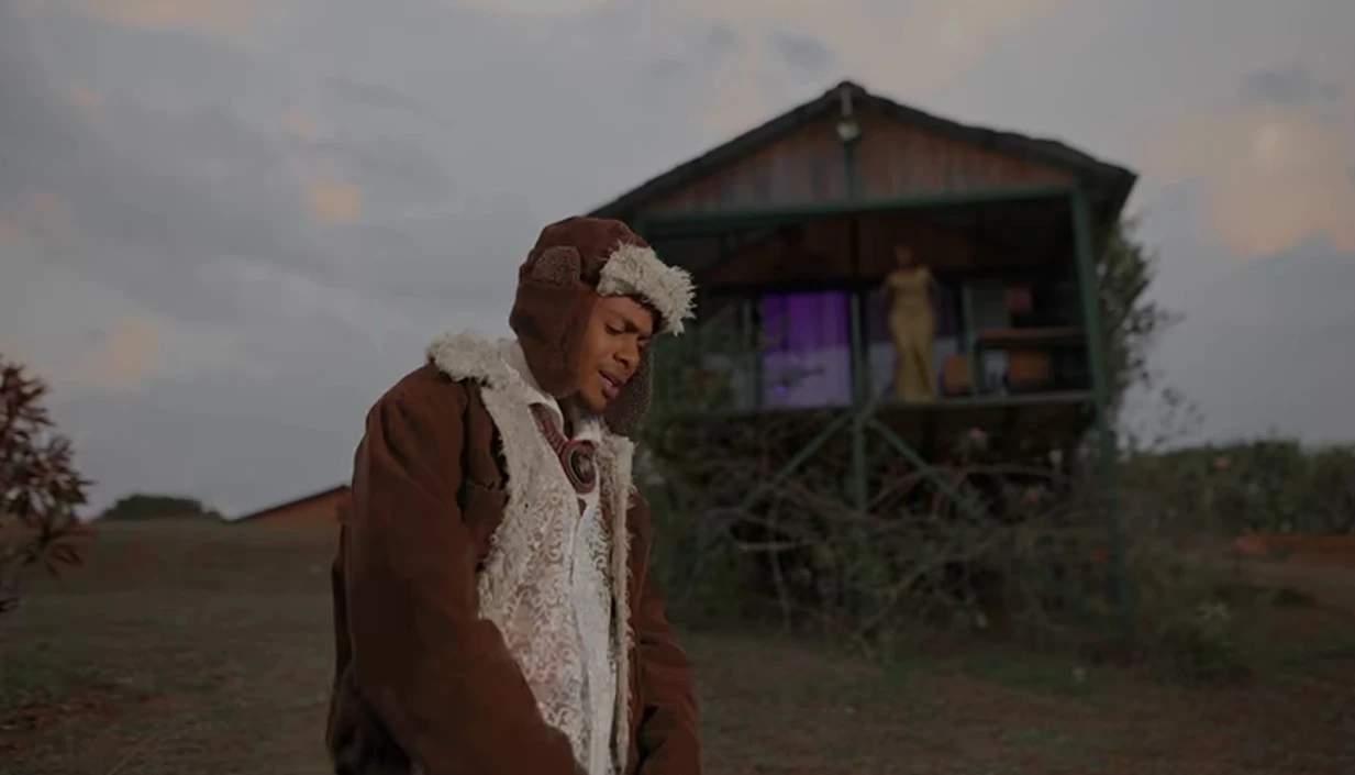 Rwandan Singer Okkama Releases New Music Video for ‘Umwere’