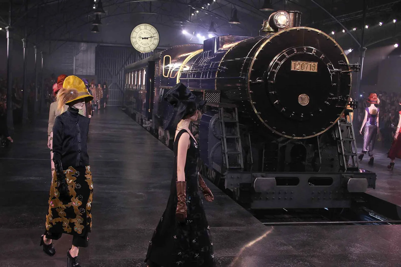 Paris Fashion Week: A Look Back at the History of Fashion’s Biggest Stage