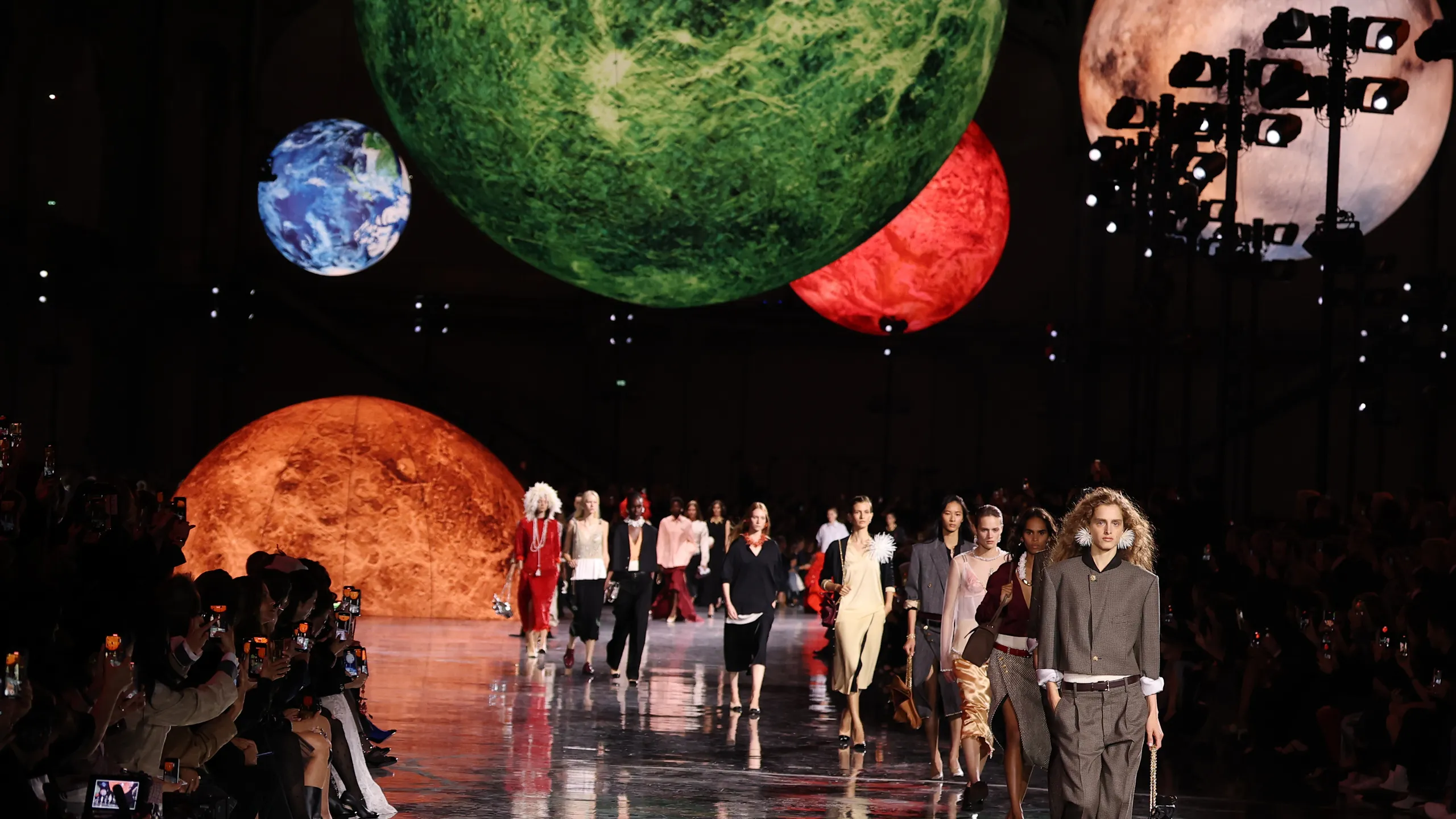 Paris Fashion Week: A Look Back at the History of Fashion’s Biggest Stage
