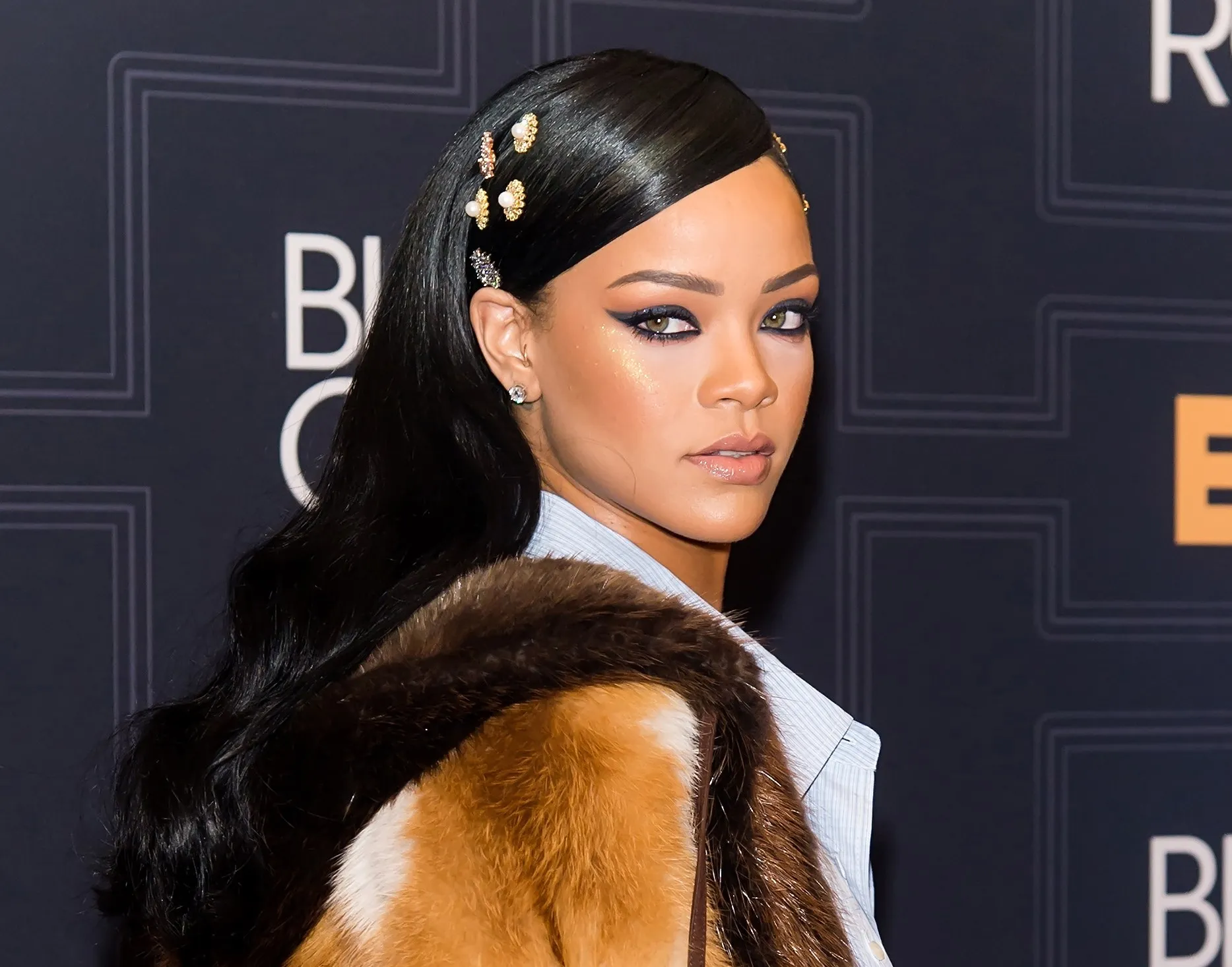 Rihanna to Join Fenty Beauty TikTok Live on October 6