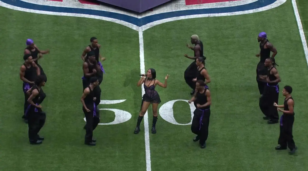 Ayra Starr Makes History With NFL Halftime Performance in London