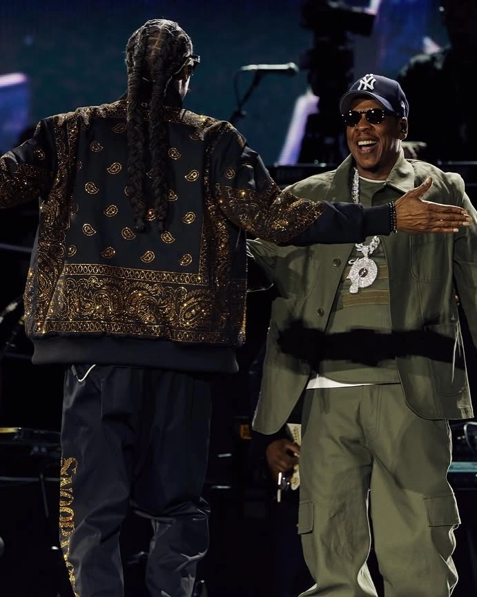 Jay-Z Closes JAŸ-Z30 Celebration with Snoop Dogg, Dr. Dre and Too $hort